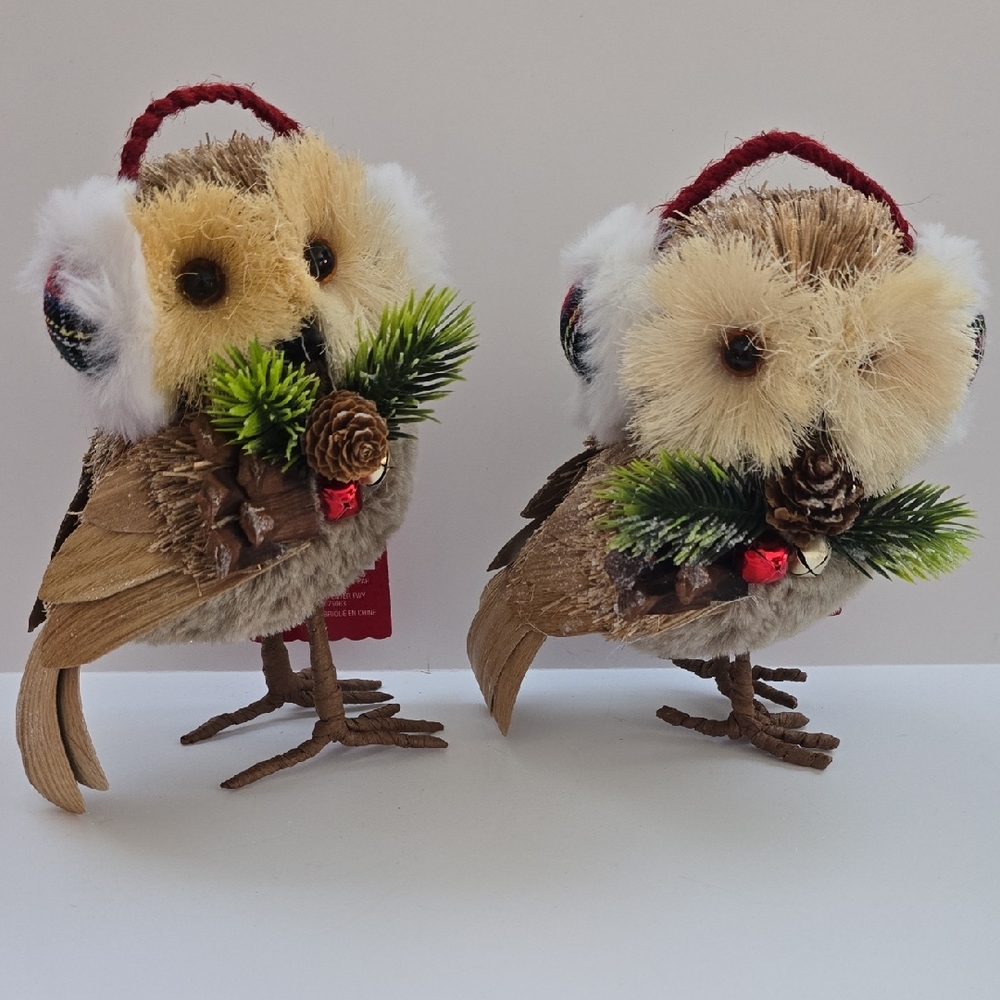 Ashland Holiday Owl Decor with Green and Red Accents Approx 7"